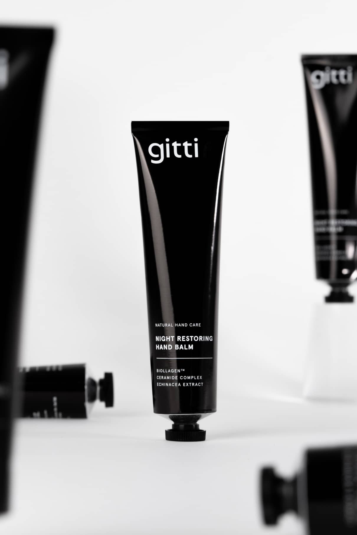 Night Restoring Hand Balm