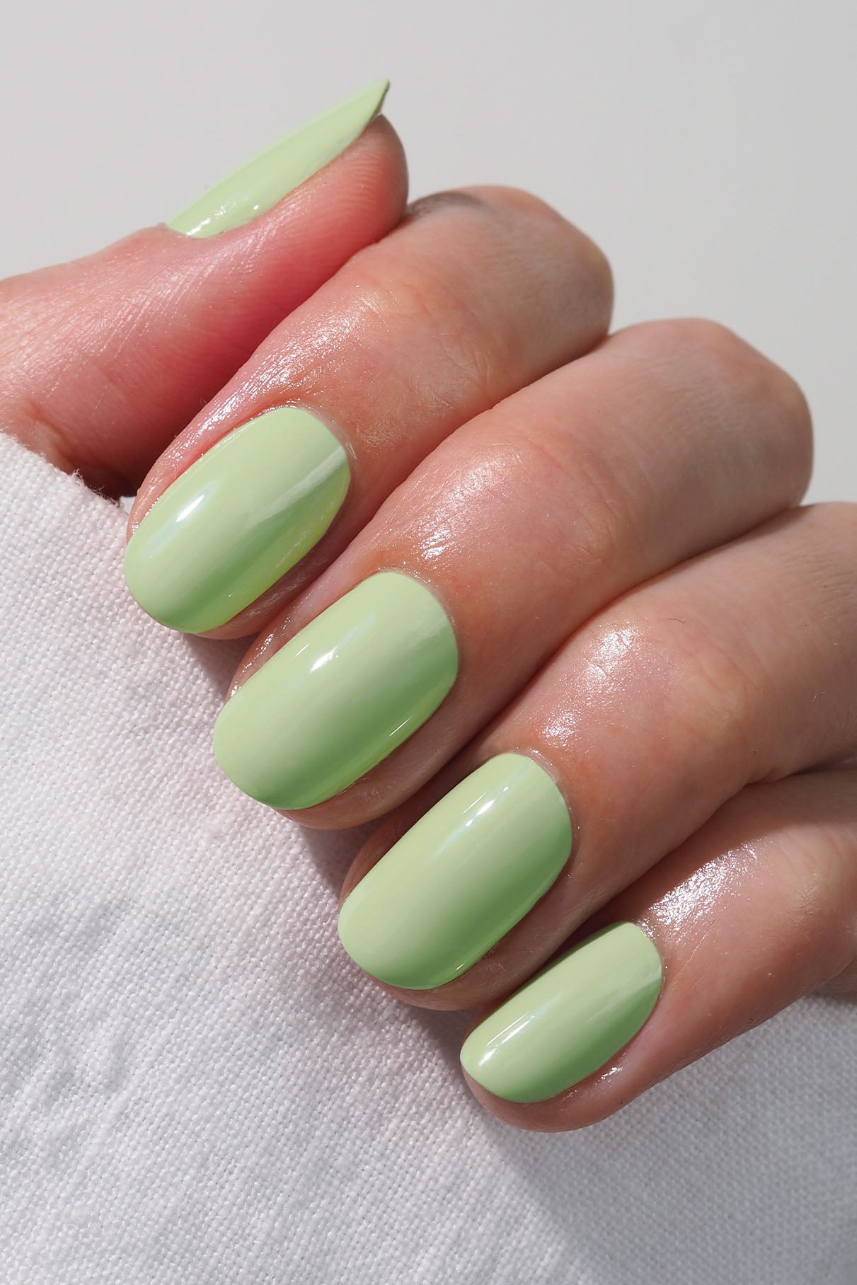 gitti no. 029, Matcha Wave Manicure