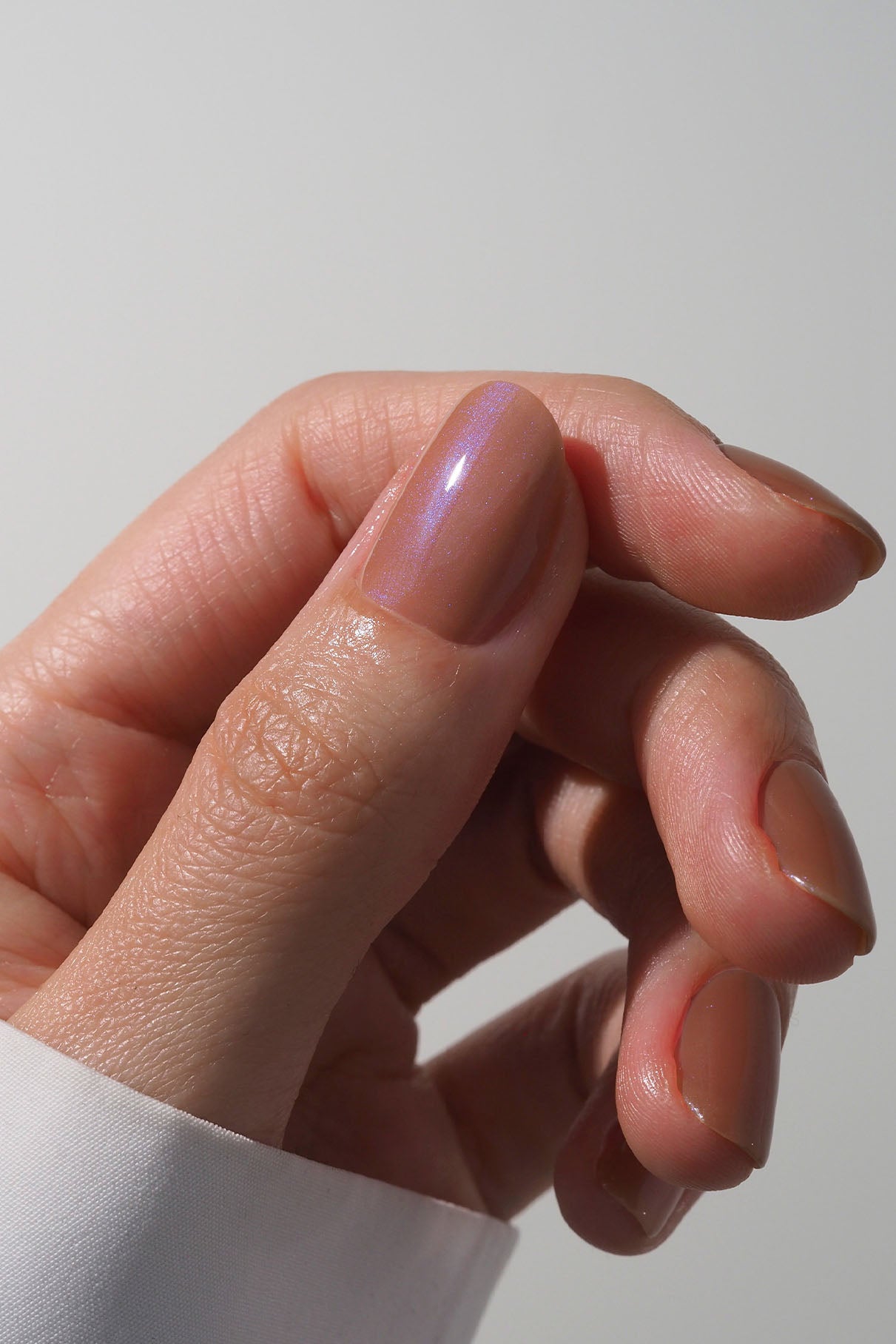 gitti no. 028, Mocha Cloud Manicure