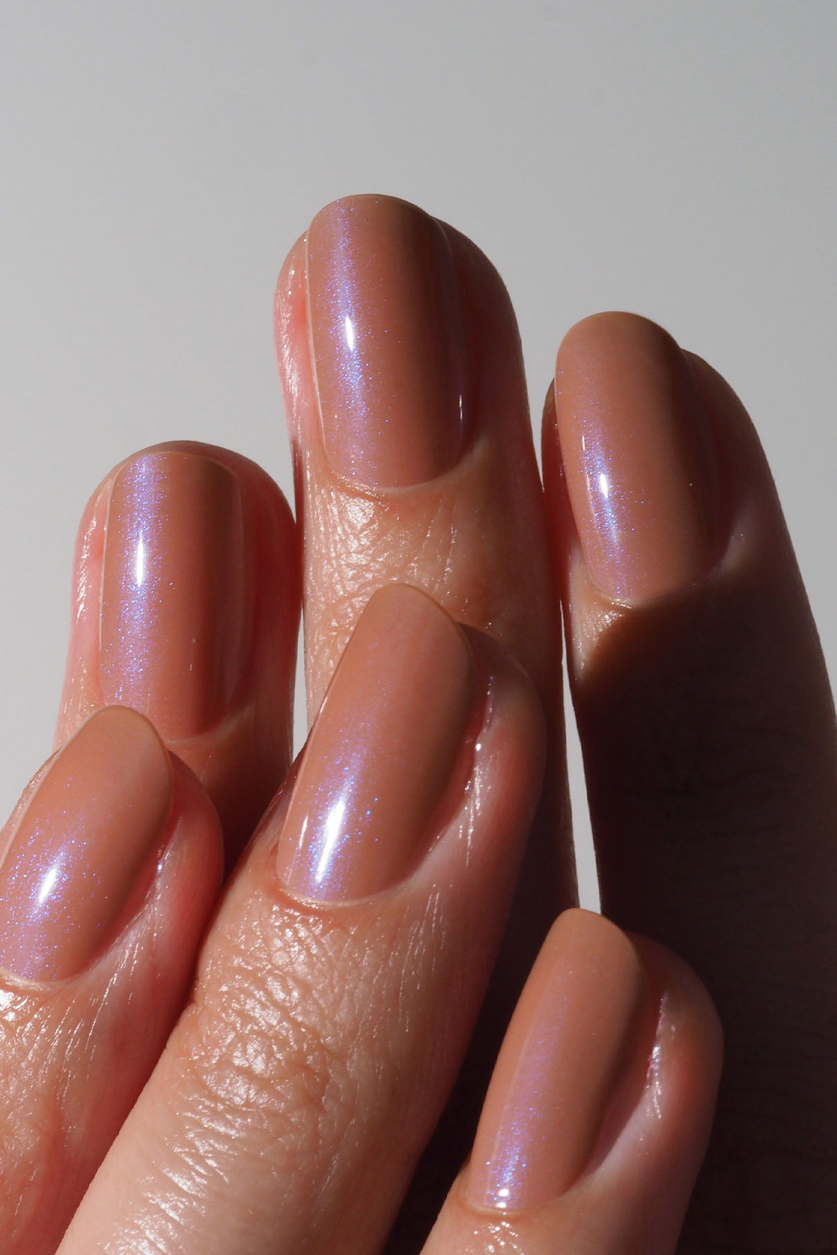 gitti no. 028, Mocha Cloud Manicure